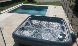 Showroom spa, Avignon, Vaucluse.